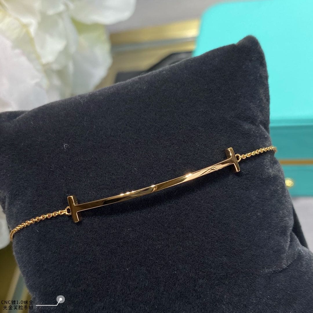 Tiff Smile Bracelet