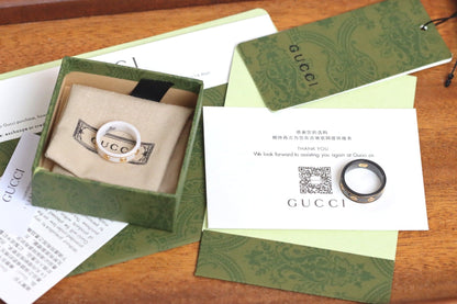 18K GG Interlocking G Icon White Zirconia Ring