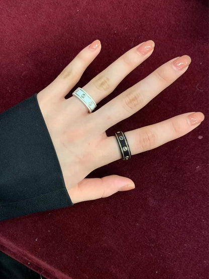 18K GG Interlocking G Icon Black Corundum Ring