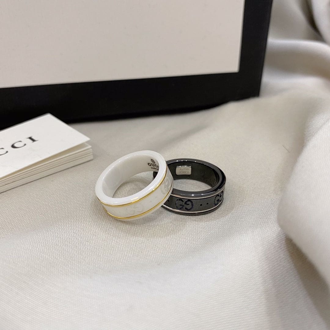 GG Icon White Zirconia Ring