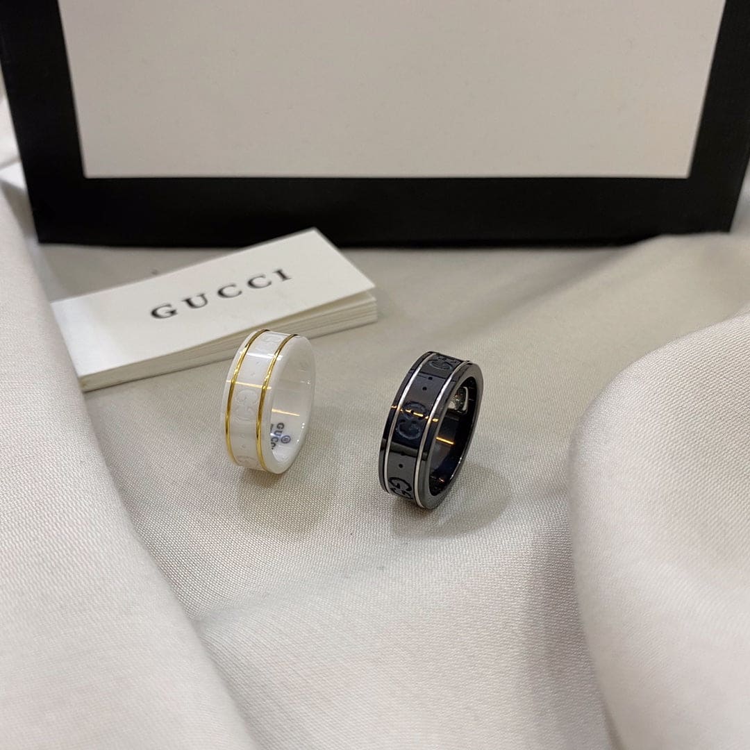 GG Icon White Zirconia Ring
