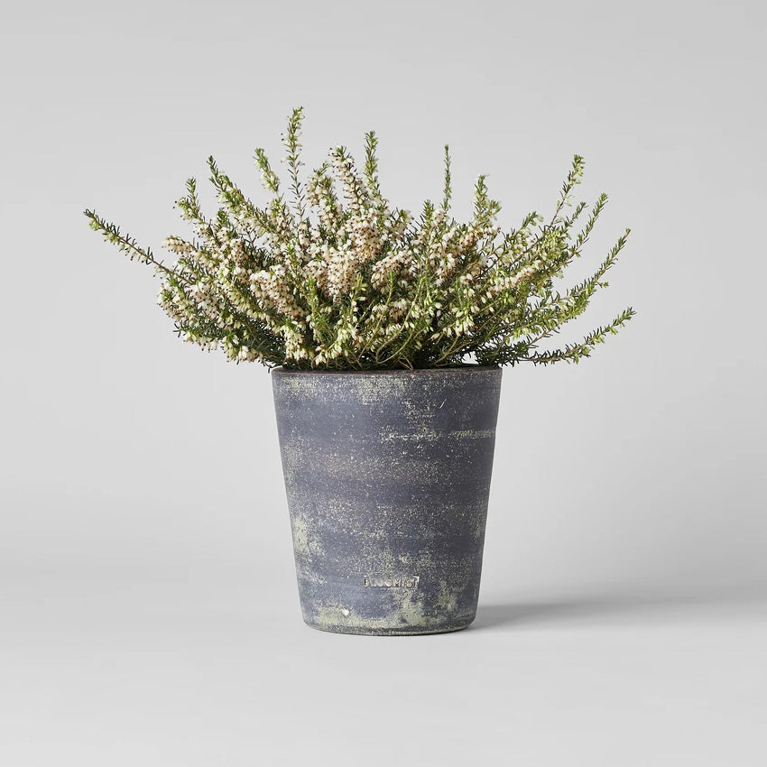 Basic Planter, Grey Patina