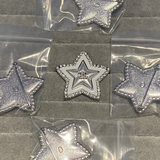 18K CC Star Pearl Brooch