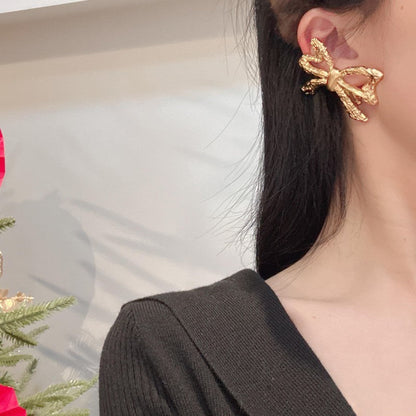 Saint 26C Butterfly Gold Earrings