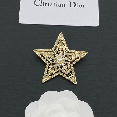 CD Star Diamond Gold Brooch