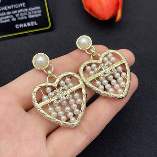 CC Gold Hear Pearl Earrings