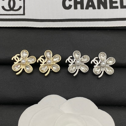 18K CC Flower Crystal Earrings