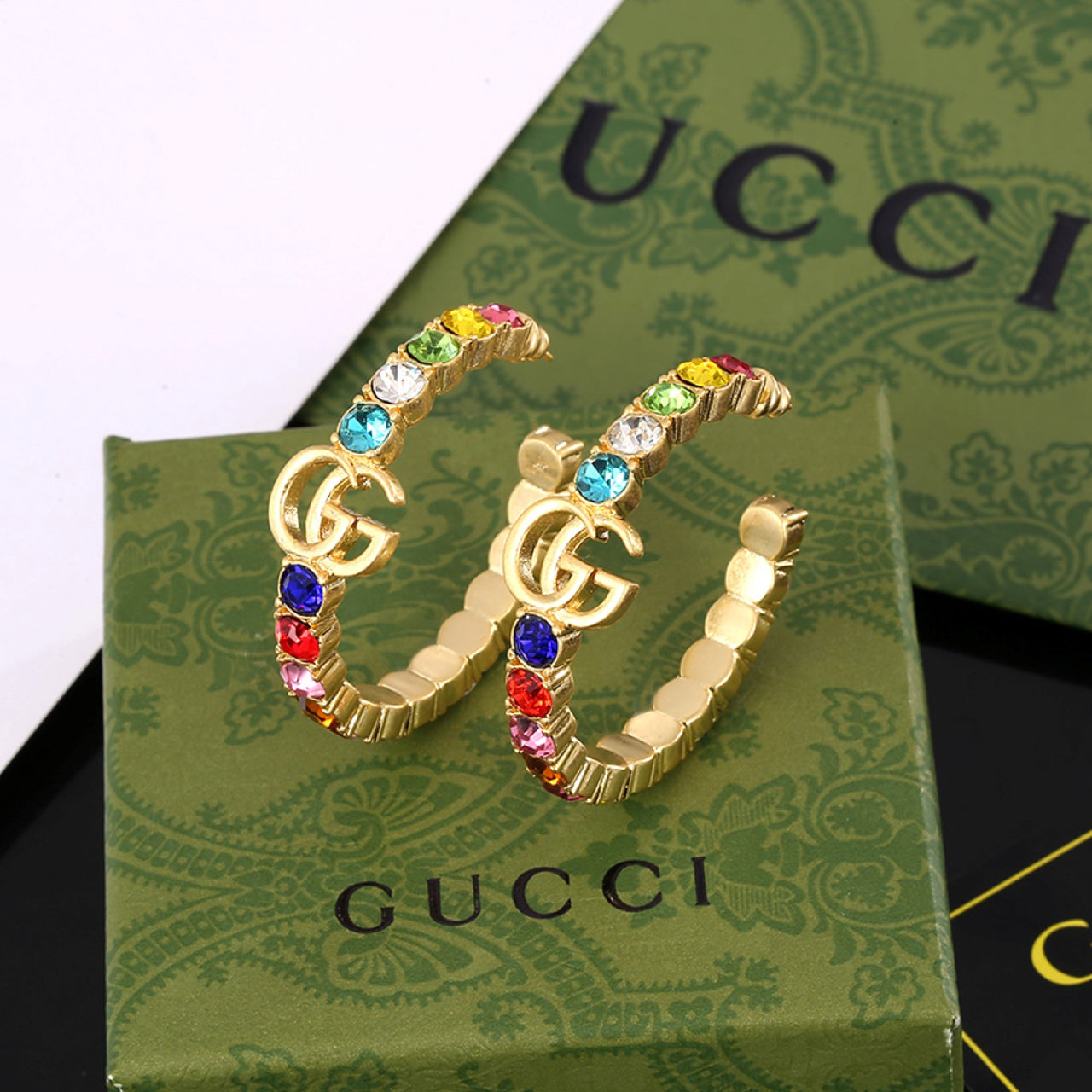 18K GUCCI GG Circle Earrings