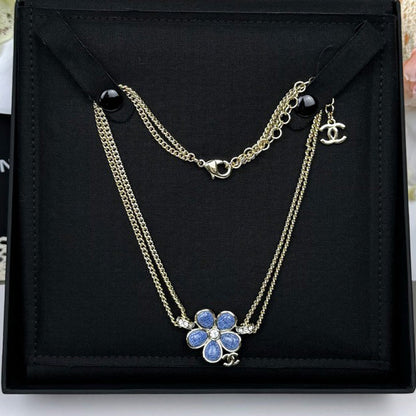 18K CC 26C Blue Flower Choker Necklace