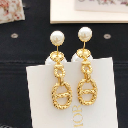 CD Tribales Pearl Drop Earrings