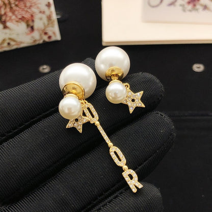 CD Tribales Star Pearl Earrings