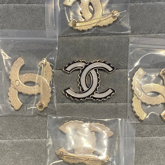 18K CC Black & White Gold Brooch