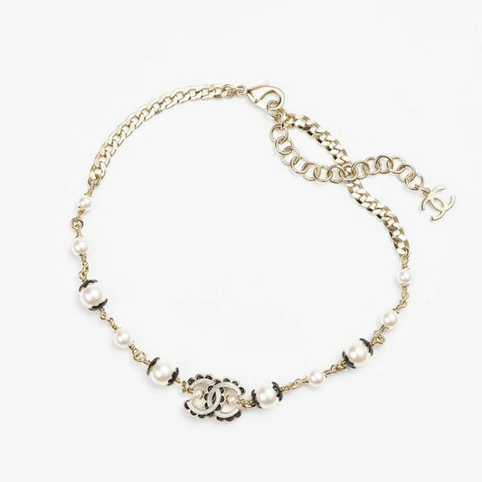 18K CC 24B Black & White Pearl Necklace