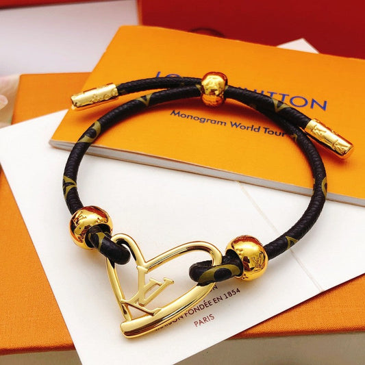 Louis Heart Charm Bracelet