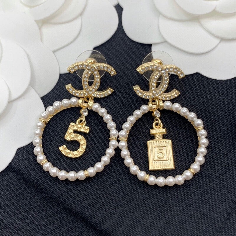 CC N.5 Pearl Big Earrings