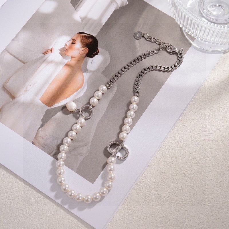 CD Petit Pearl Necklace