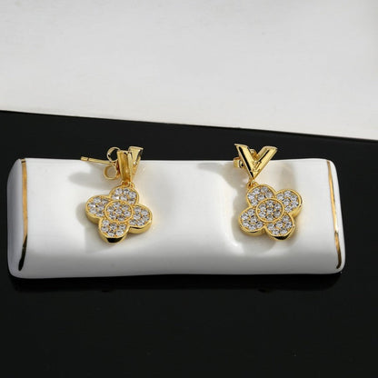 Louis Diamond Flower Earrings