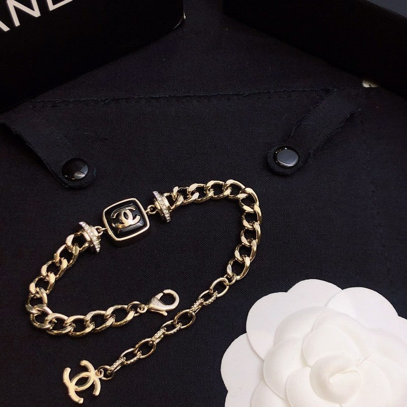 CC Black Logo Gold Chain Bracelet