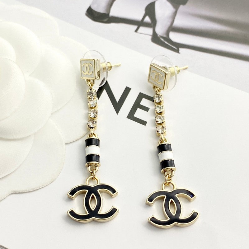 CC 24C Black Gold Tassel Earrings