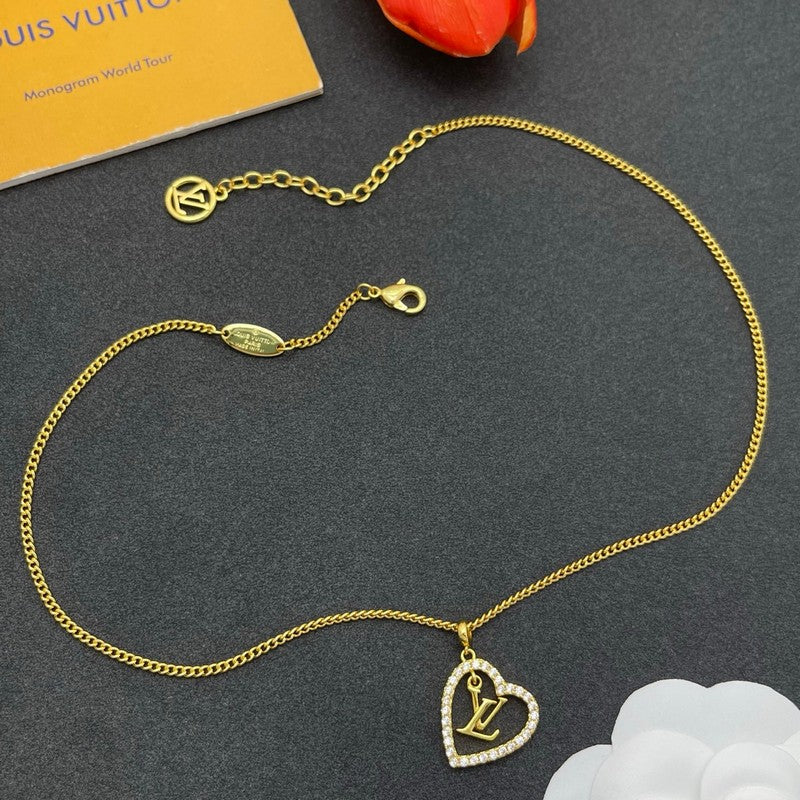 Louis Diamond Heart Gold Necklace