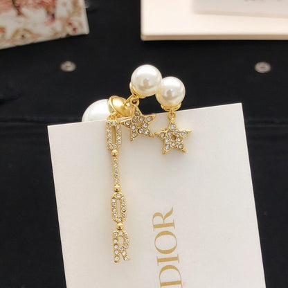 CD Tribales Star Pearl Earrings