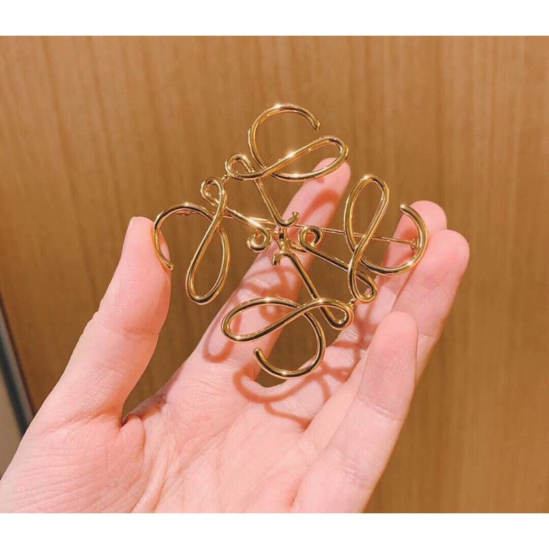 Loe Anagram Big Gold Brooch