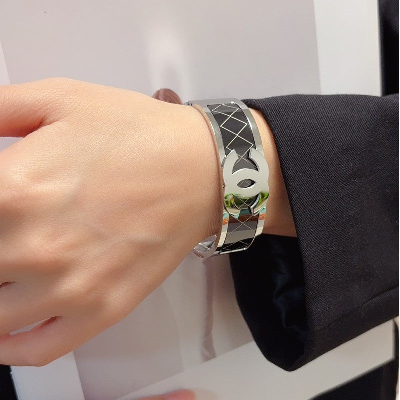 18K CC Black Gold Cuff Bracelet