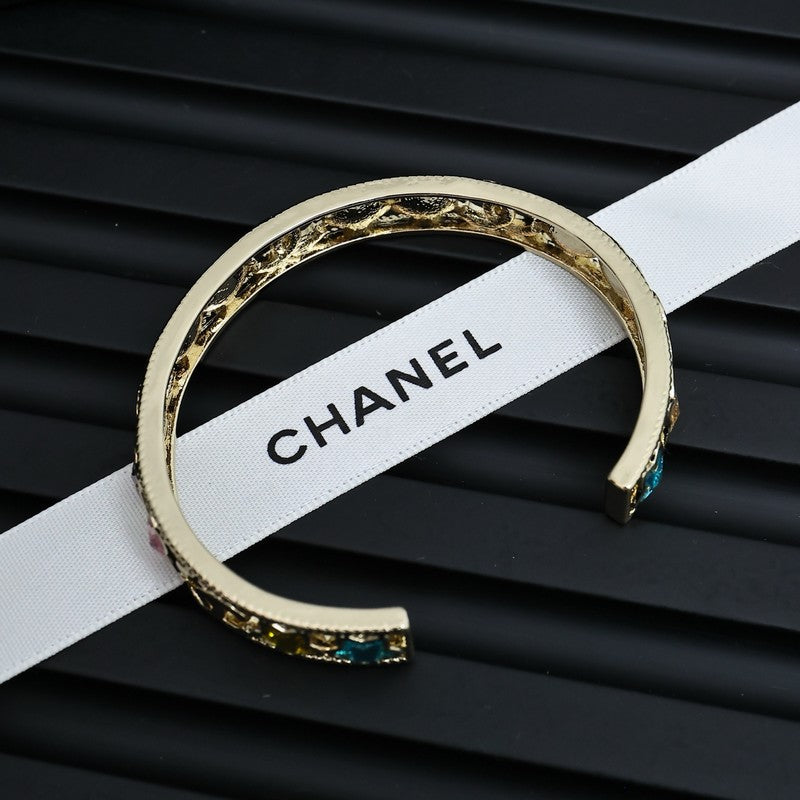 CC 25B Color Crystal Bracelet