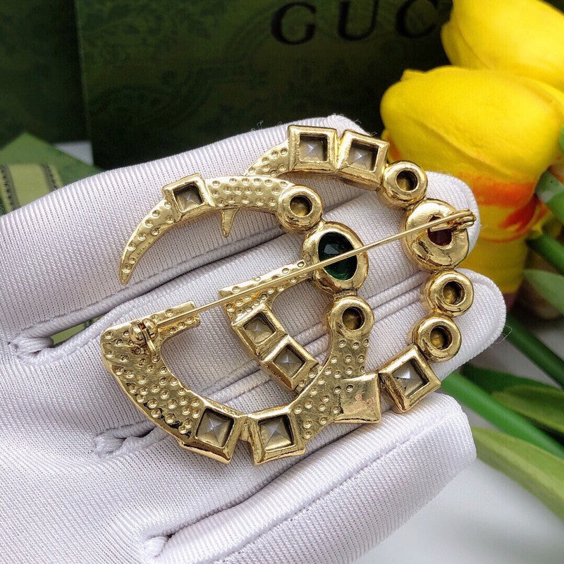 GG Color Crystal Brooch