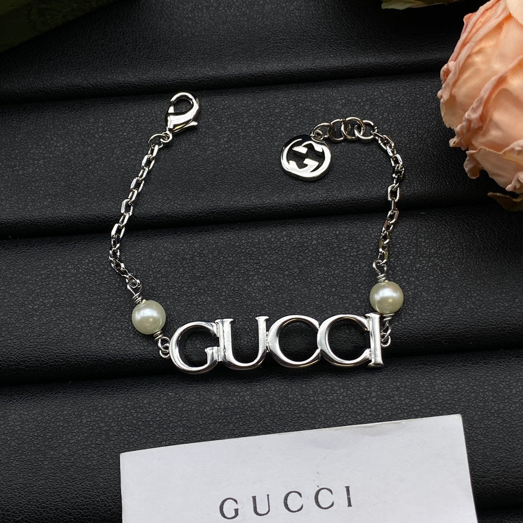 GG Letter Bracelet