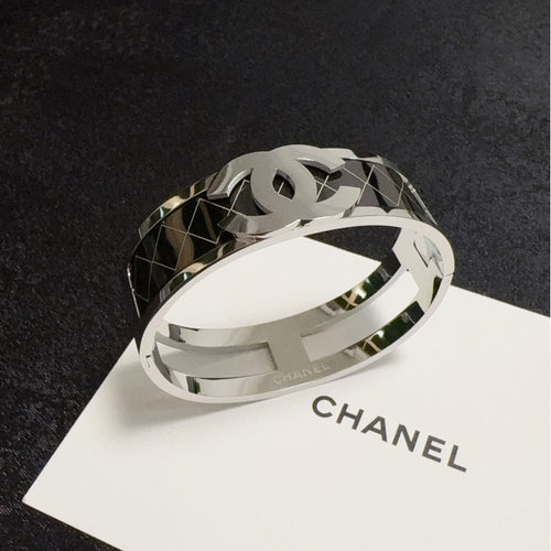 18K CC Black Gold Cuff Bracelet