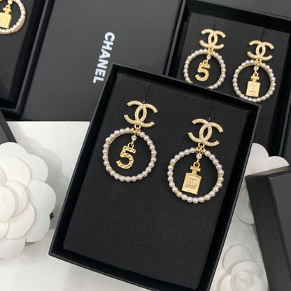 CC N.5 Pearl Big Earrings