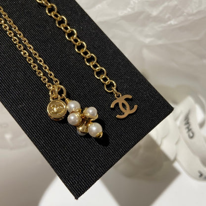 CC 26P Vintage Grape Pendant Necklace