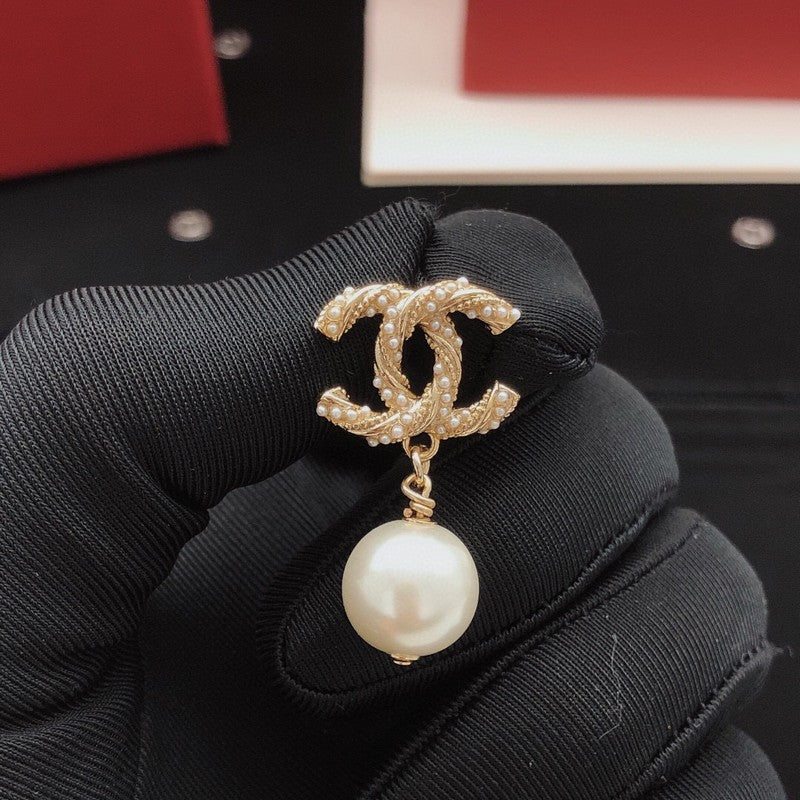 CC Pearl Gold Pendant Earrings
