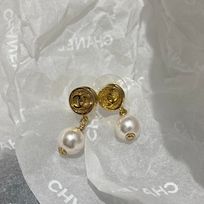 CC 26P Pearl Drop Gold Earrings