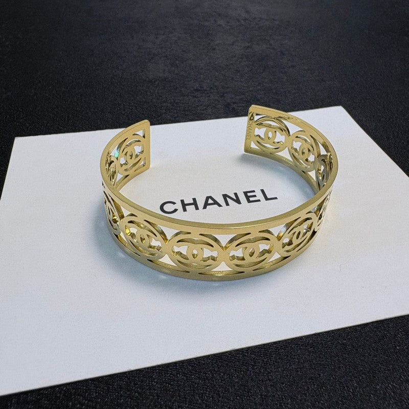 CC Wide Gold Bracelet
