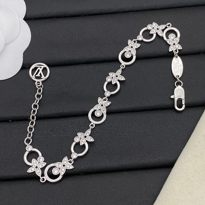 Louis Blossom Diamond Bracelet