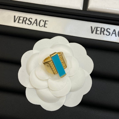 18K Vers Sky Blue Gold Ring