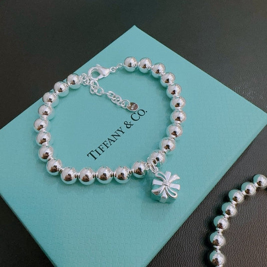 Return to Tiffany Blue Gift Box Bracelet