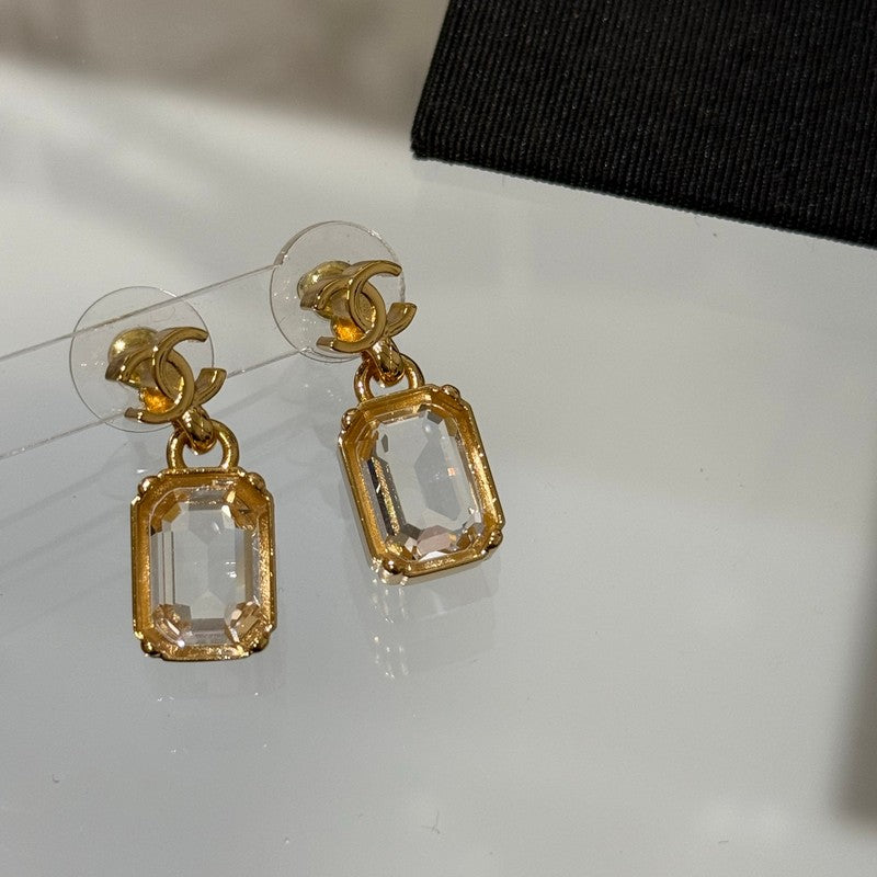 CC 26P Crystal Gold Earrings