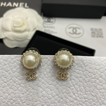 CC Big Pearl Pendant Earrings
