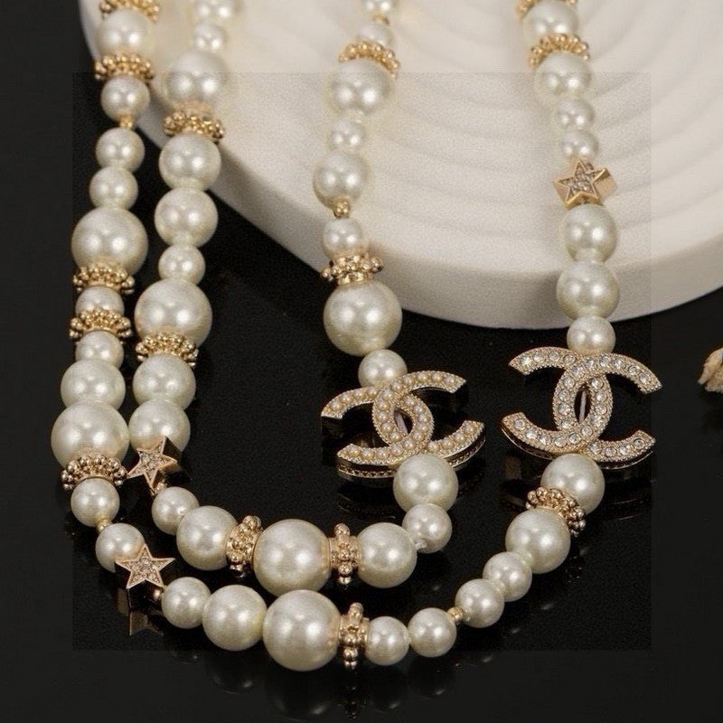 CC 26C Long Pearl Necklace