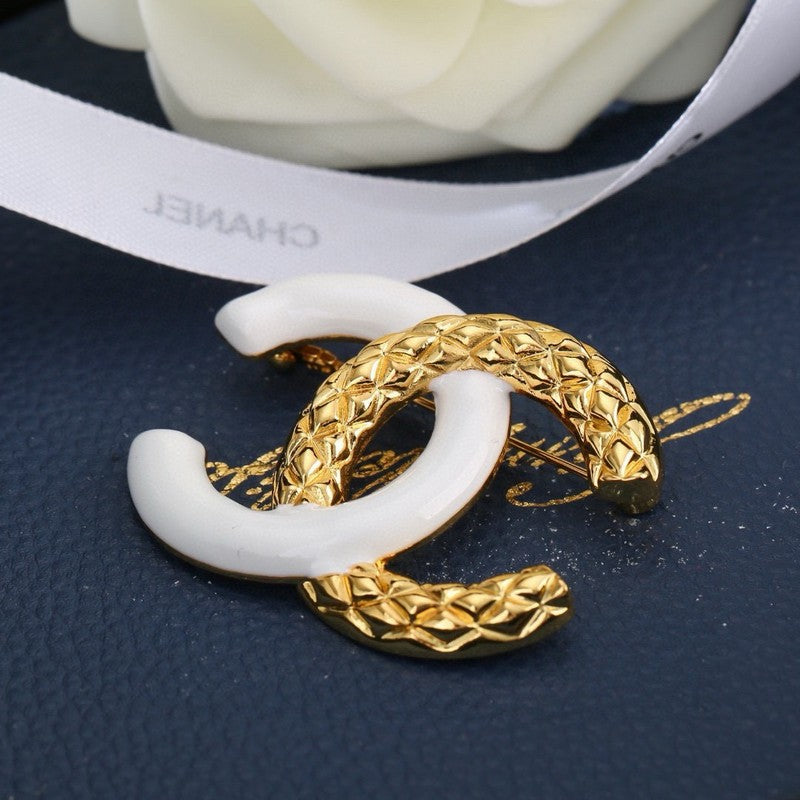 CC Pink & White Resin Gold Brooch