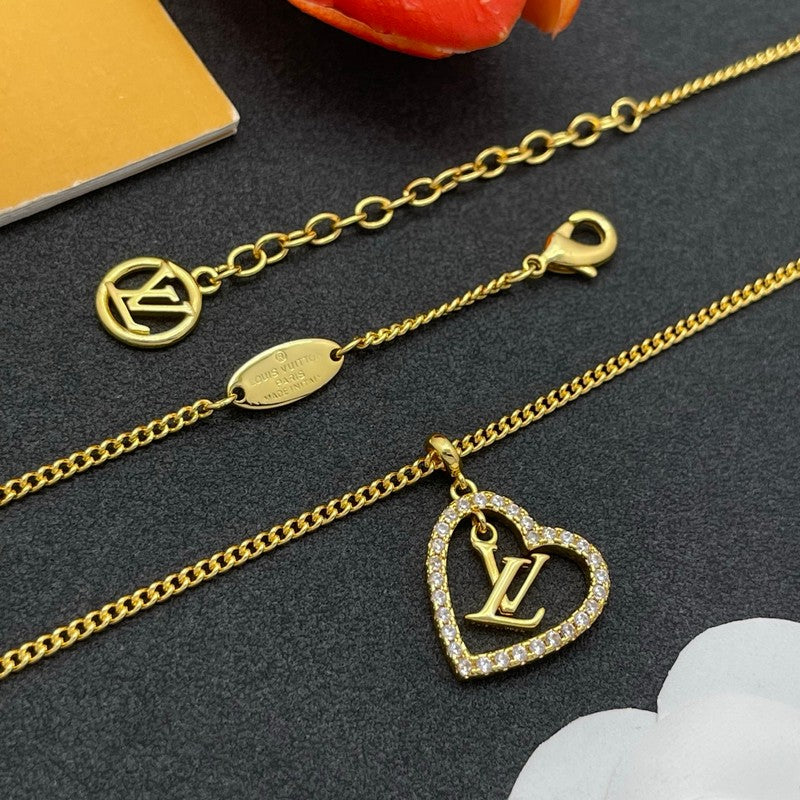 Louis Diamond Heart Gold Necklace