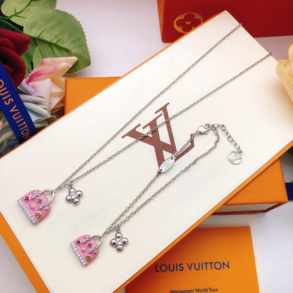 Louis Pink Bag Gold Bracelet