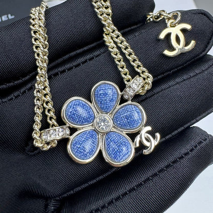 CC 26C Blue Flower Diamond Bracelet