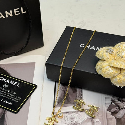 CC 26P Diamond Gold Necklace