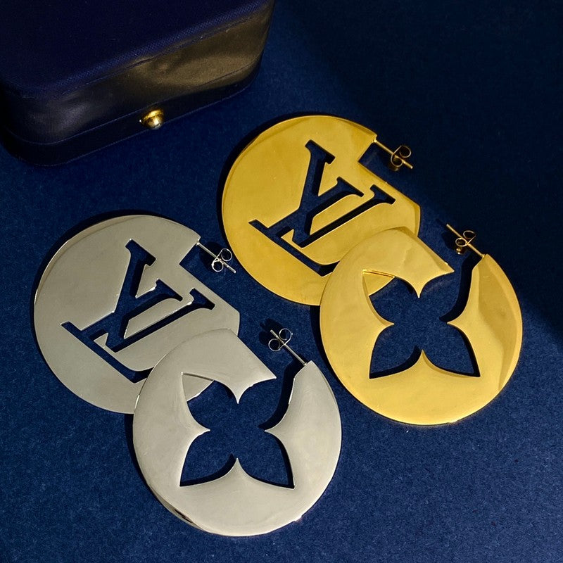 Louis Logo Round Earrings