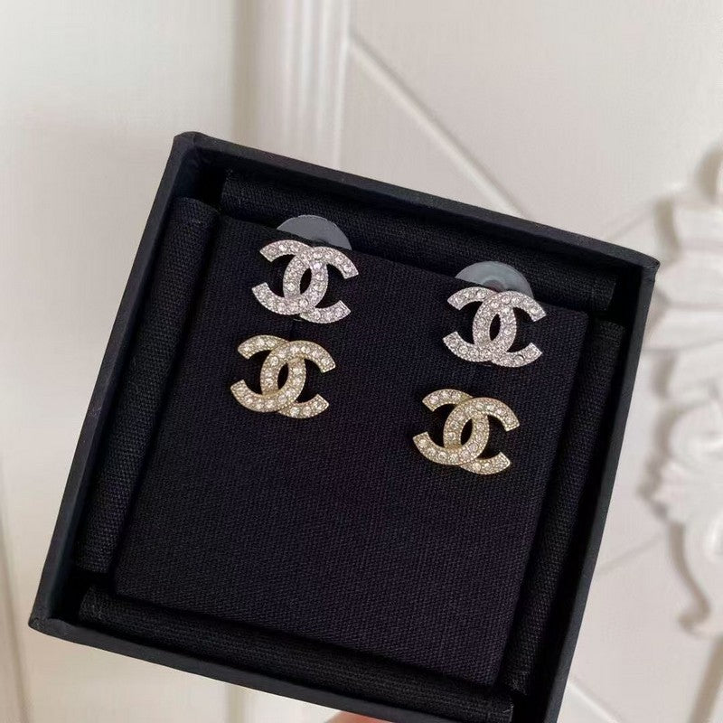 18K CC Classic Diamond Earrings