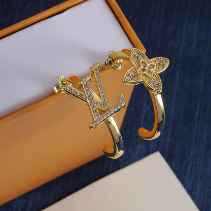 Louis Diamond Circle Gold Earrings